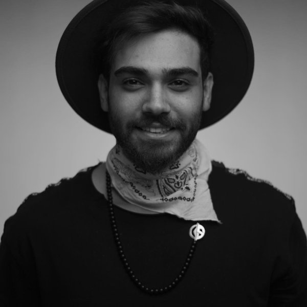 سینا درخشنده