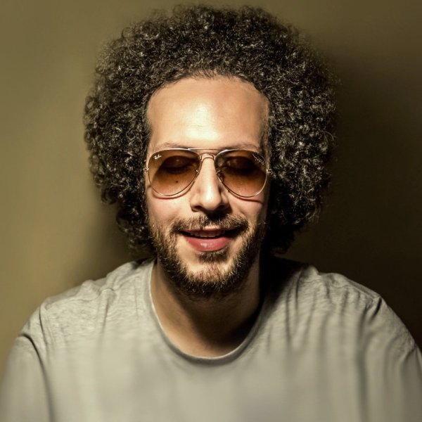 سینا حجازی