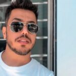 لکنت میگیرم بگی عاشقمی آره